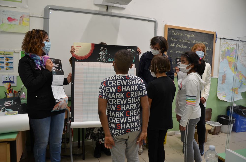 Gli studenti delle primarie di Parma si sfidano sulla mobilità sostenibile per trovare la propria scelta migliore
